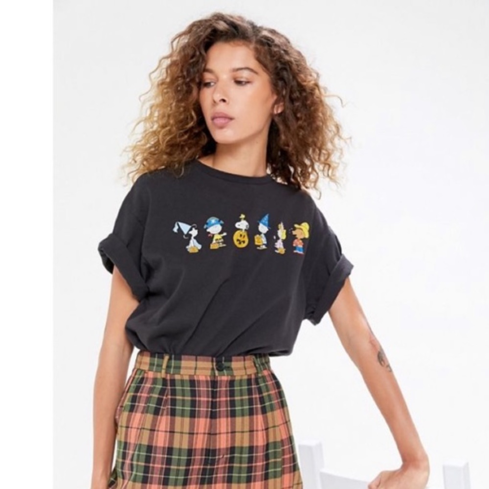 Urban Outfitters Peanuts Halloween Tee